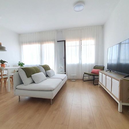 Ferienwohnung Acojedor Piso Cerca Del Metro Cornellà de Llobregat Exterior foto