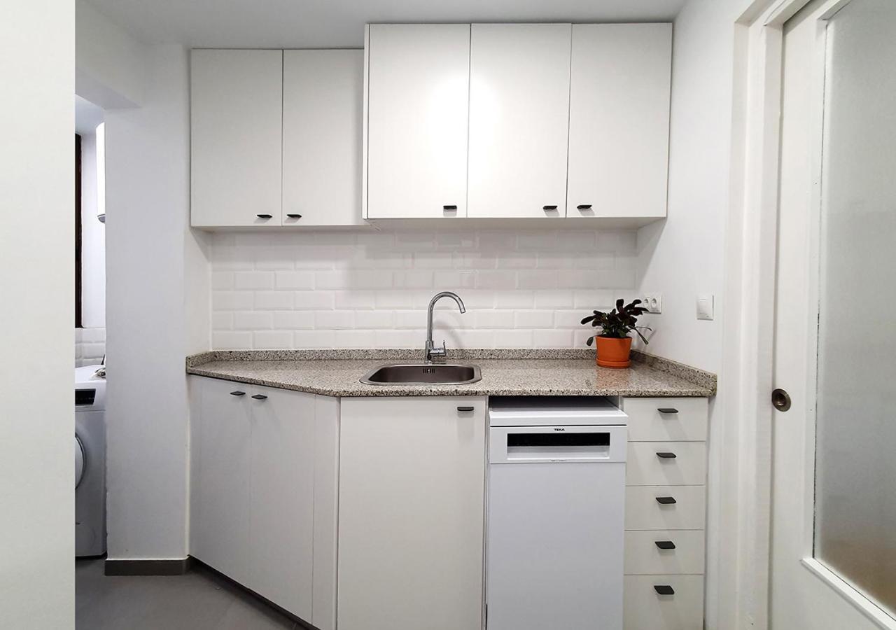 Ferienwohnung Acojedor Piso Cerca Del Metro Cornellà de Llobregat Exterior foto